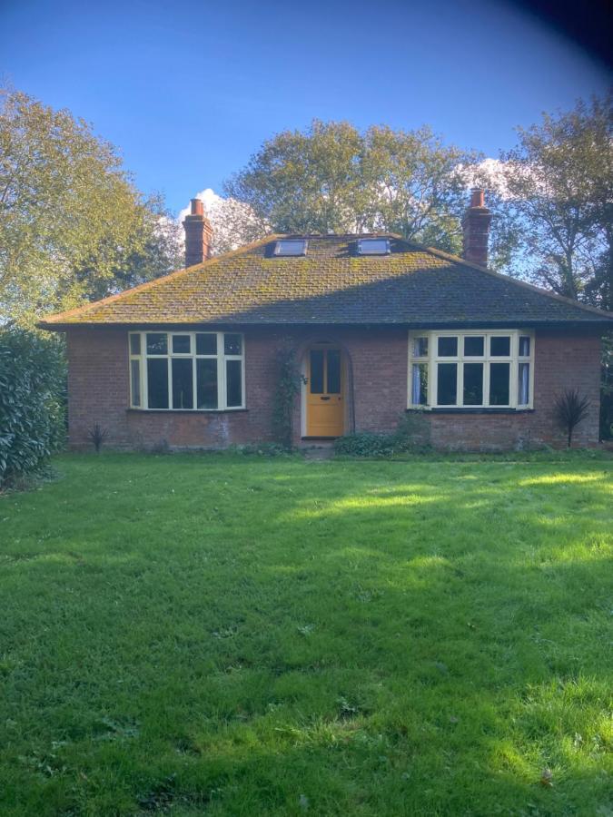 Woodland Retreat, Market Lane, Blundeston, Lowestoft 外观 照片