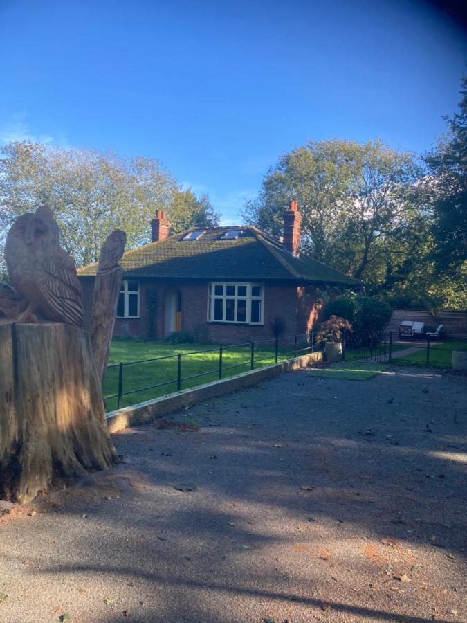 Woodland Retreat, Market Lane, Blundeston, Lowestoft 外观 照片